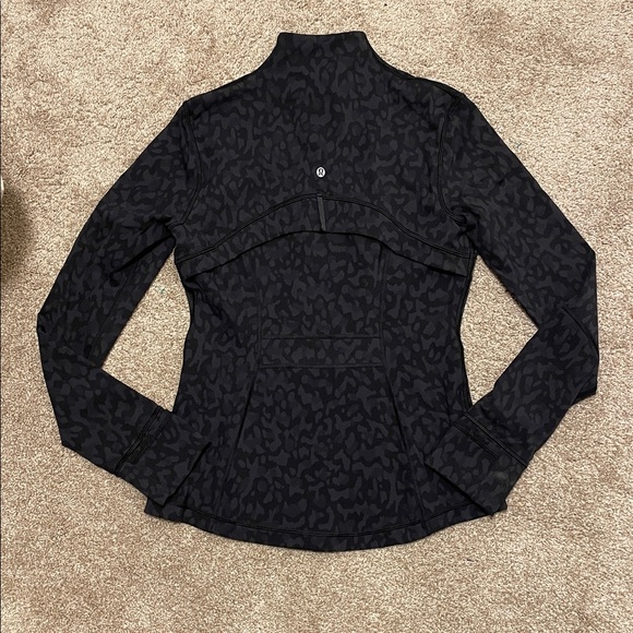 Lululemon Define Jacket - Picture 3 of 7